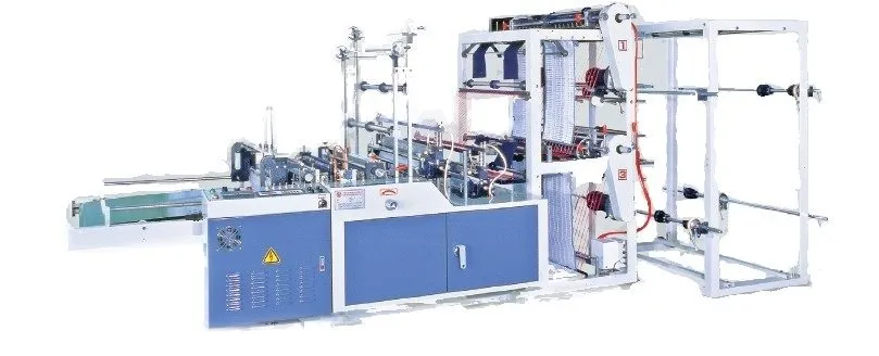 ESHA — Coreless bags-on-roll machine with auto folding and rewinder